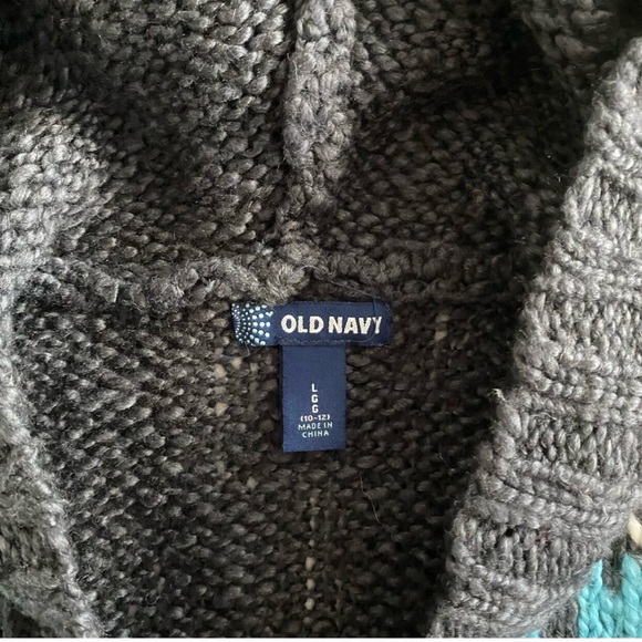 Hooded Sweater Vest - Picture 3 of 8